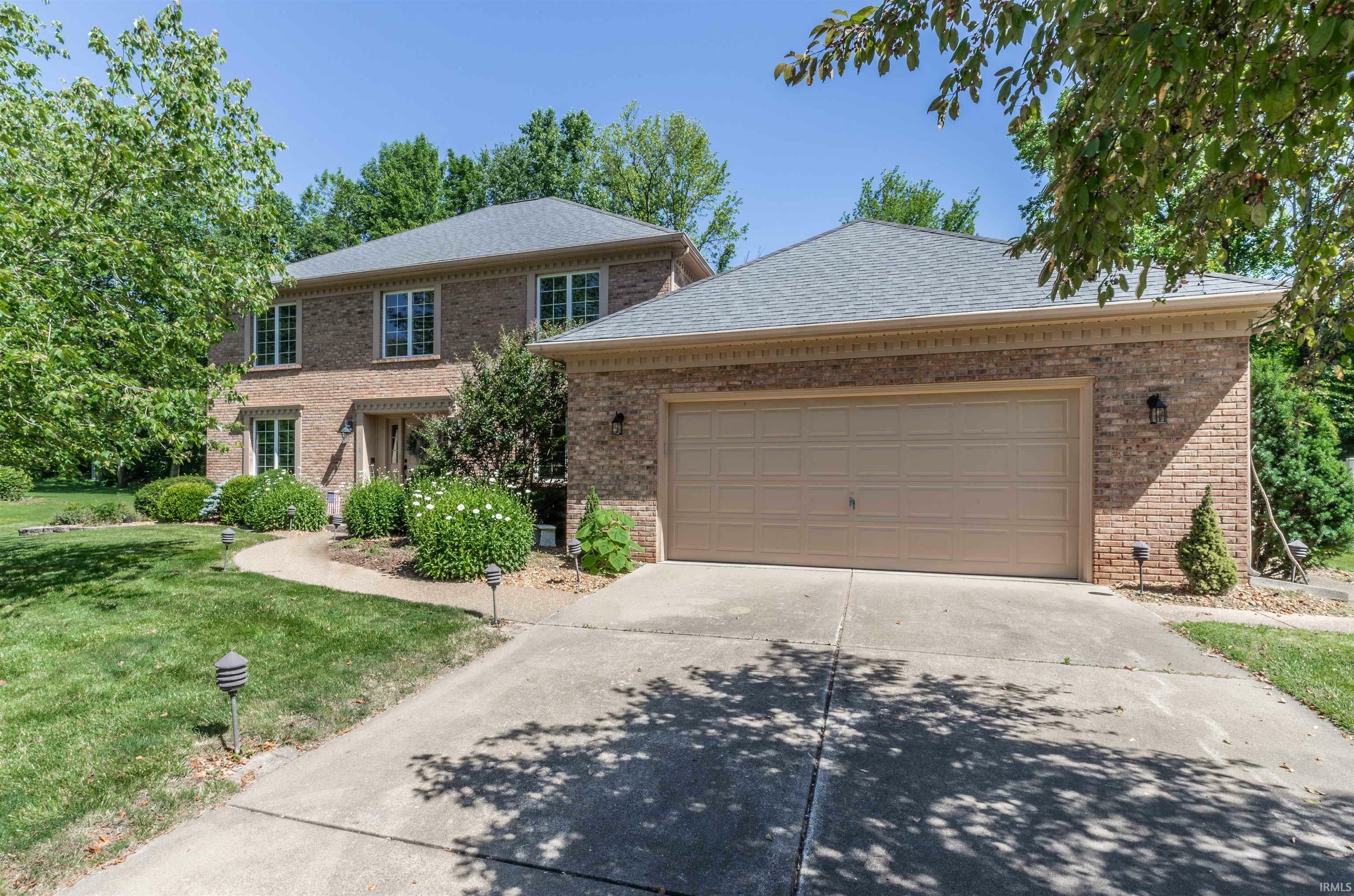Property Photo: 2820 Oak View Court IN 47711