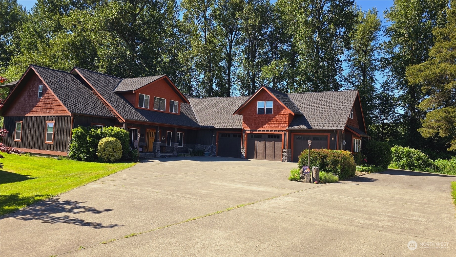 Property Photo:  714 Colton  WA 98247 