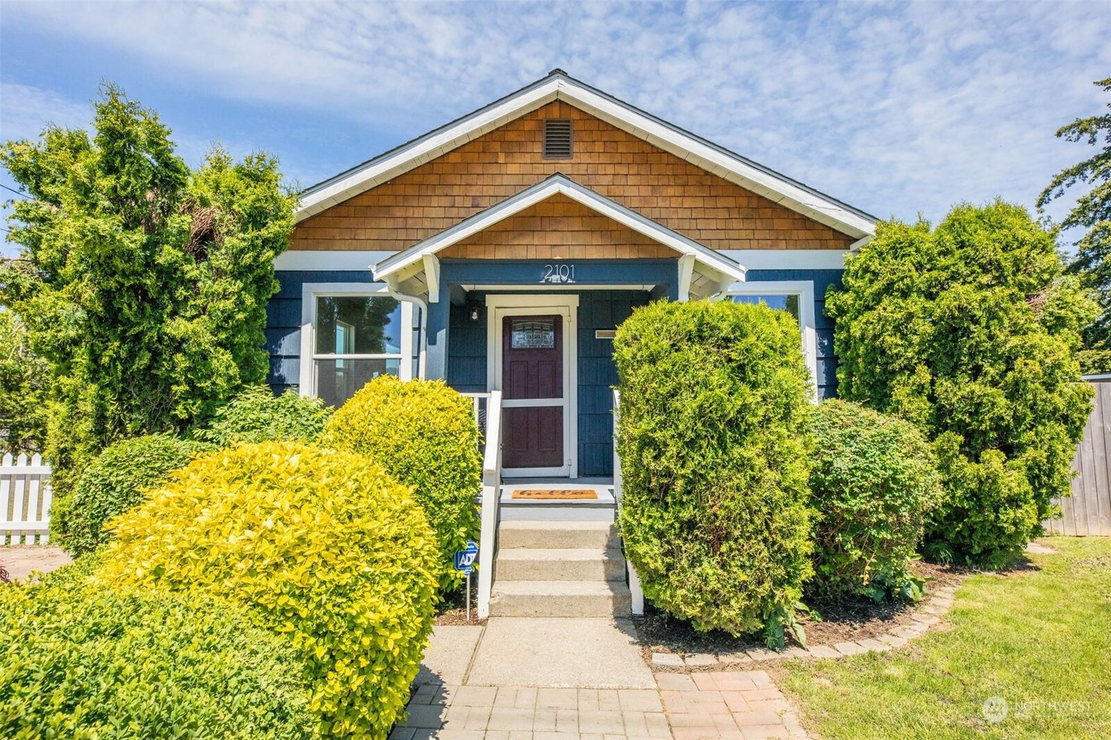 Property Photo:  2101 E Section Street  WA 98274 