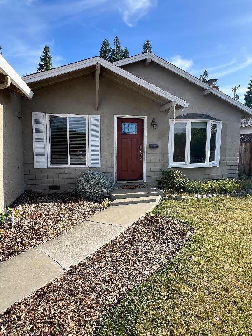 Property Photo:  2675 Phillips Avenue  CA 95051 