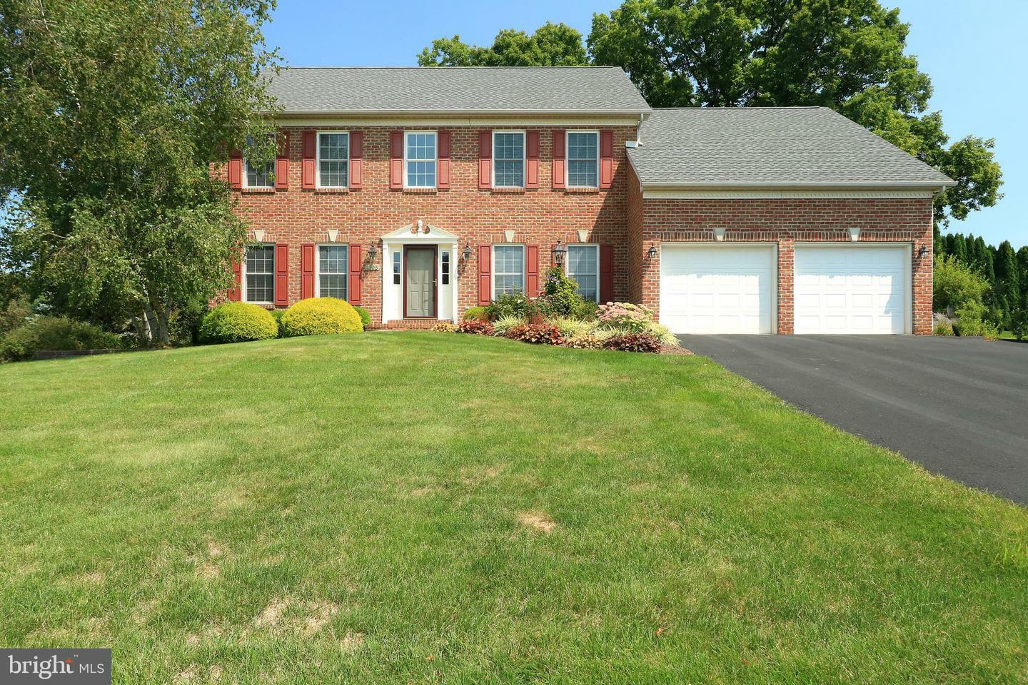 Property Photo:  1305 N Foxpointe Drive  PA 16803 