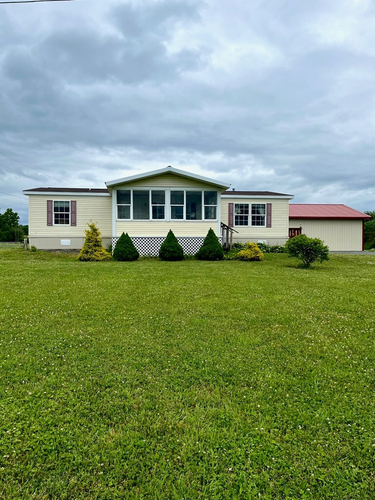 Property Photo:  4429 Kellogg Rd  NY 14818 