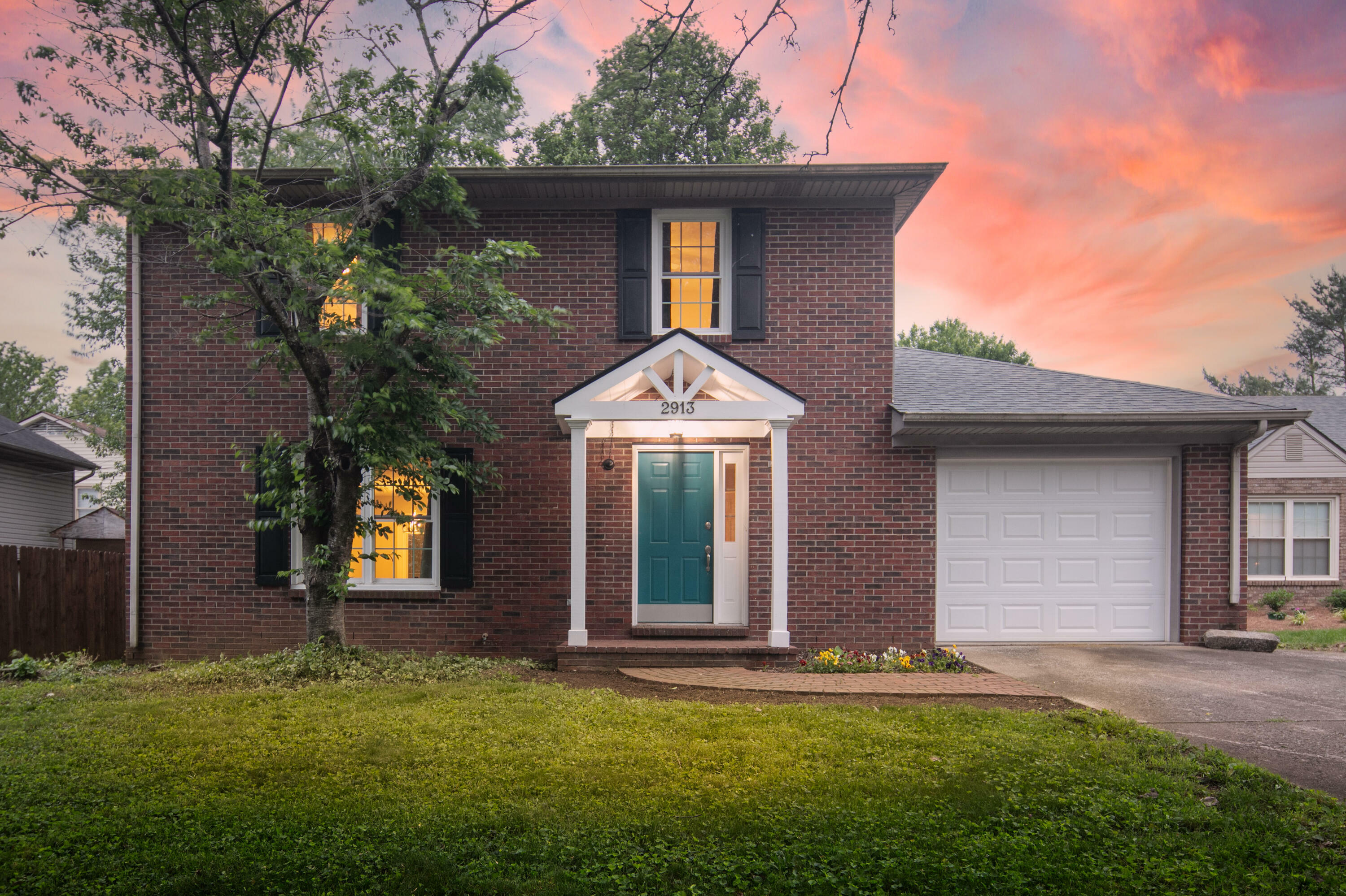 Property Photo: 2913 Azov Court KY 40503
