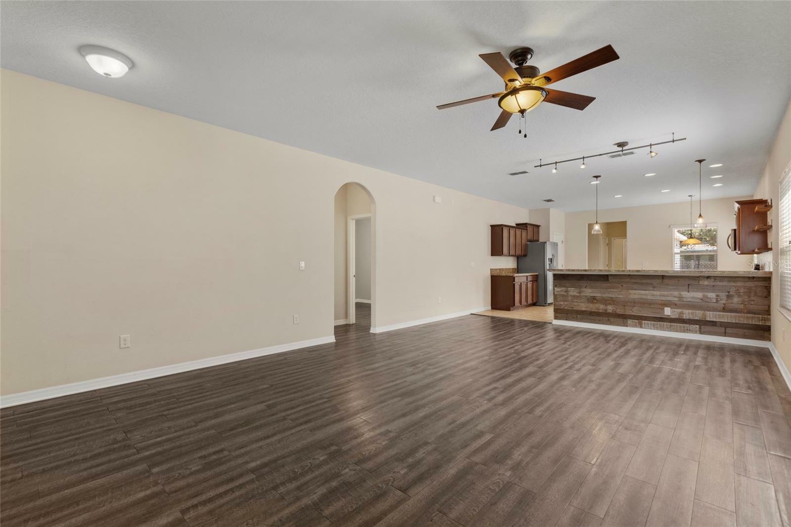 Property Photo:  15633 Signature Drive  FL 34787 