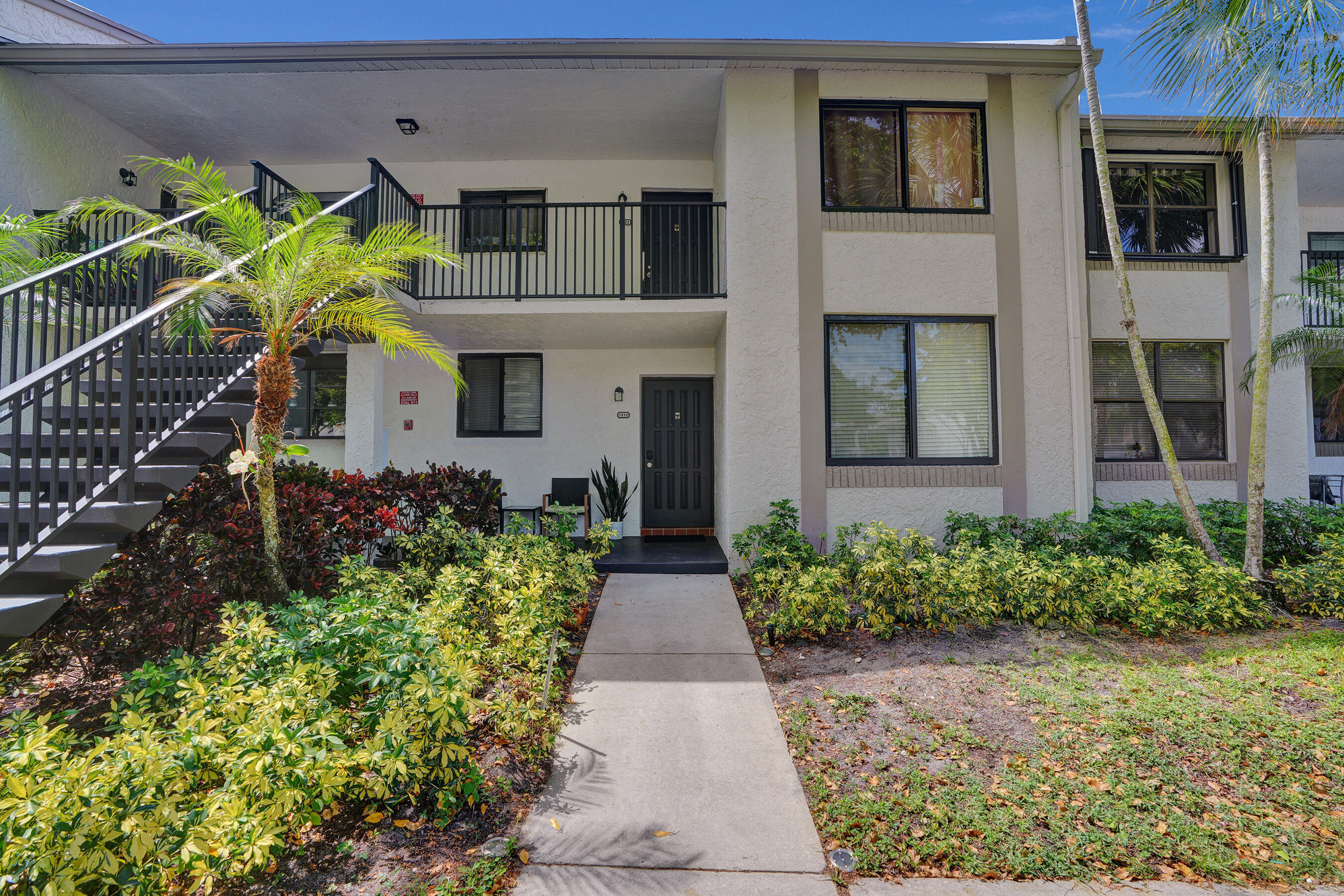 Property Photo:  1236 S Military Trail 1512  FL 33442 