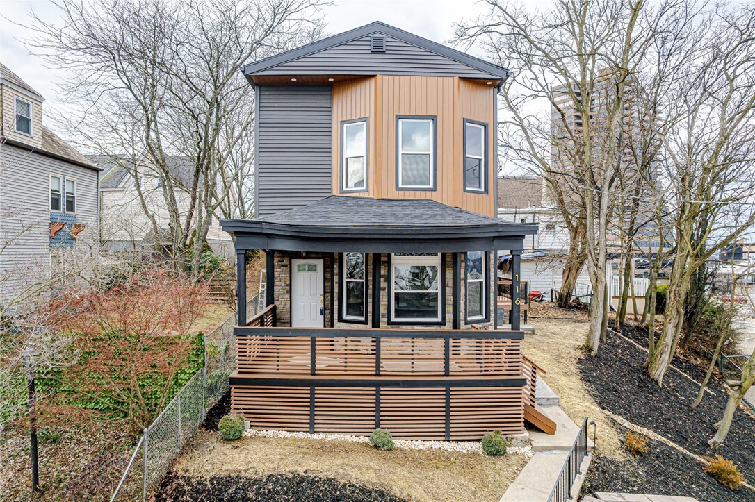 Property Photo: 116 Meridan St PA 15211