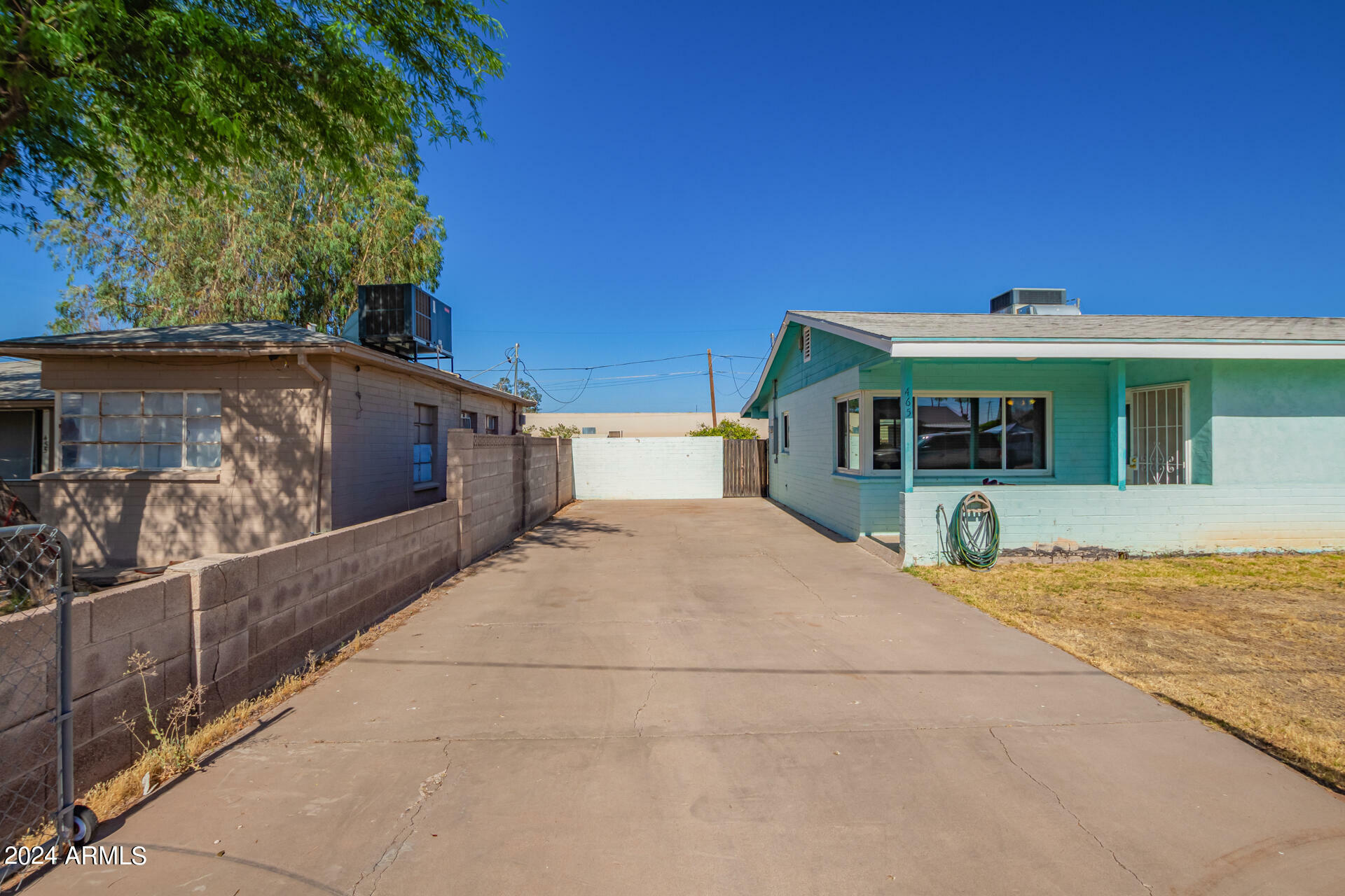 Property Photo:  465 S California Street  AZ 85225 