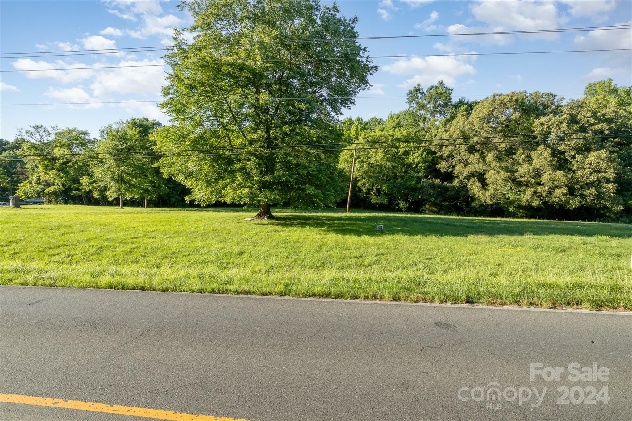 Property Photo:  6540, 6550, 6560 Old Plank Road  NC 28216 