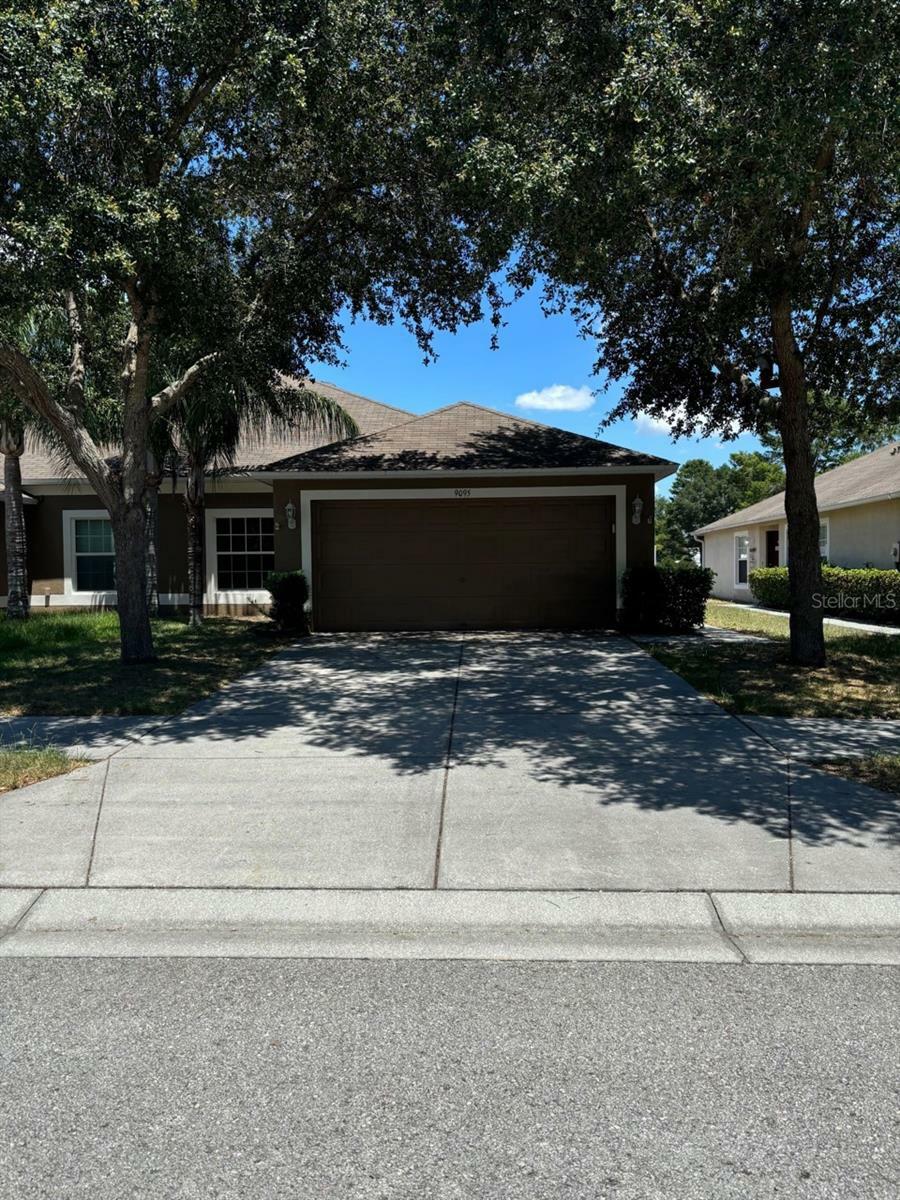 Property Photo:  9095 Southern Charm Circle  FL 34613 