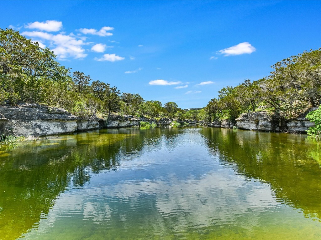 Property Photo:  125 Water Park Road  TX 78676 