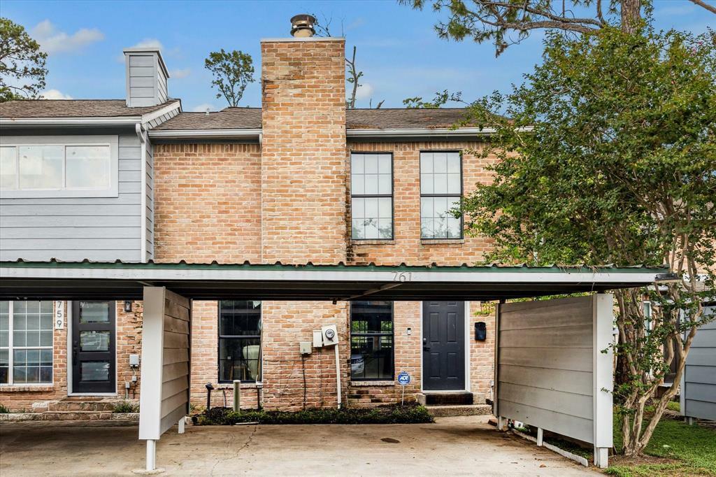 Property Photo:  761 Worthshire Street  TX 77008 