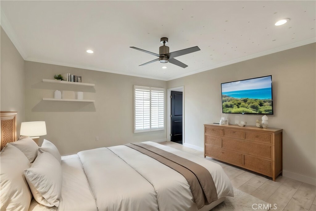 Property Photo:  17227 Keswick Street  CA 91406 