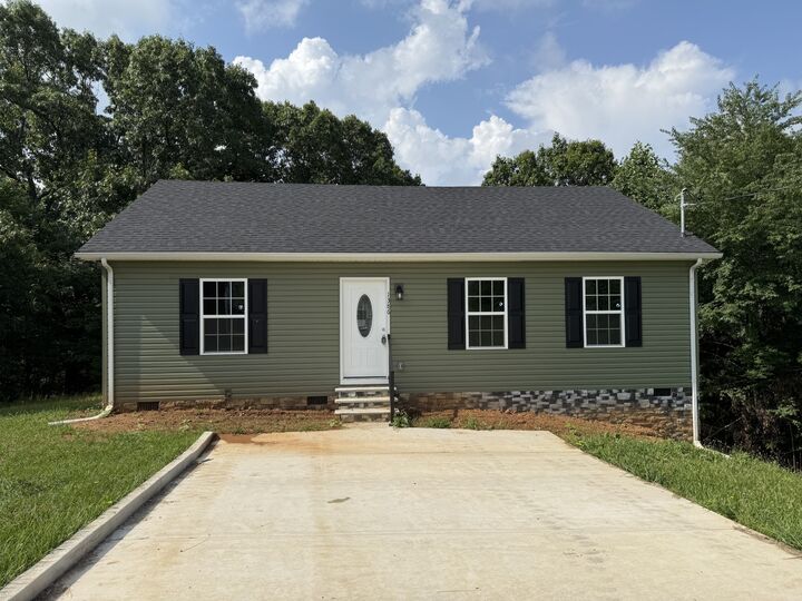1386 Tanyard Hill Rd  Lynchburg TN 37352 photo
