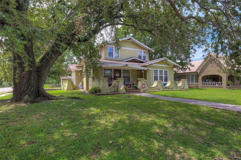 Property Photo:  812 Connally Street  TX 75482 