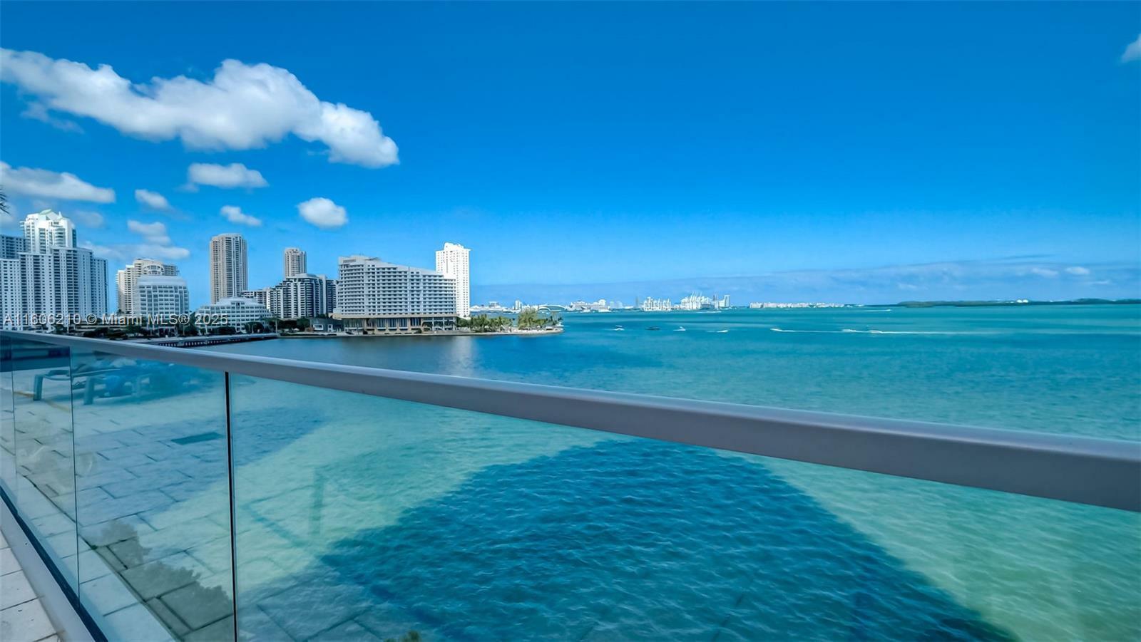 Property Photo:  1155 Brickell Bay Dr 1802  FL 33131 