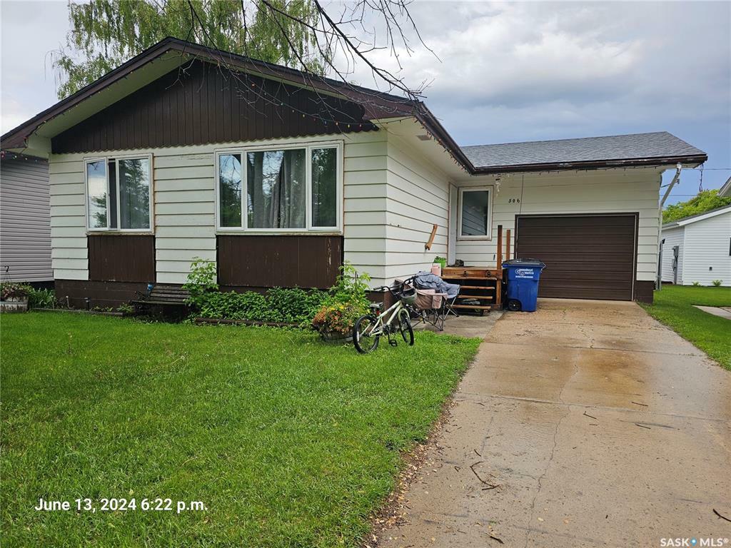 Photo de la propriété:  506 6th Avenue  SK S0K 1B0 