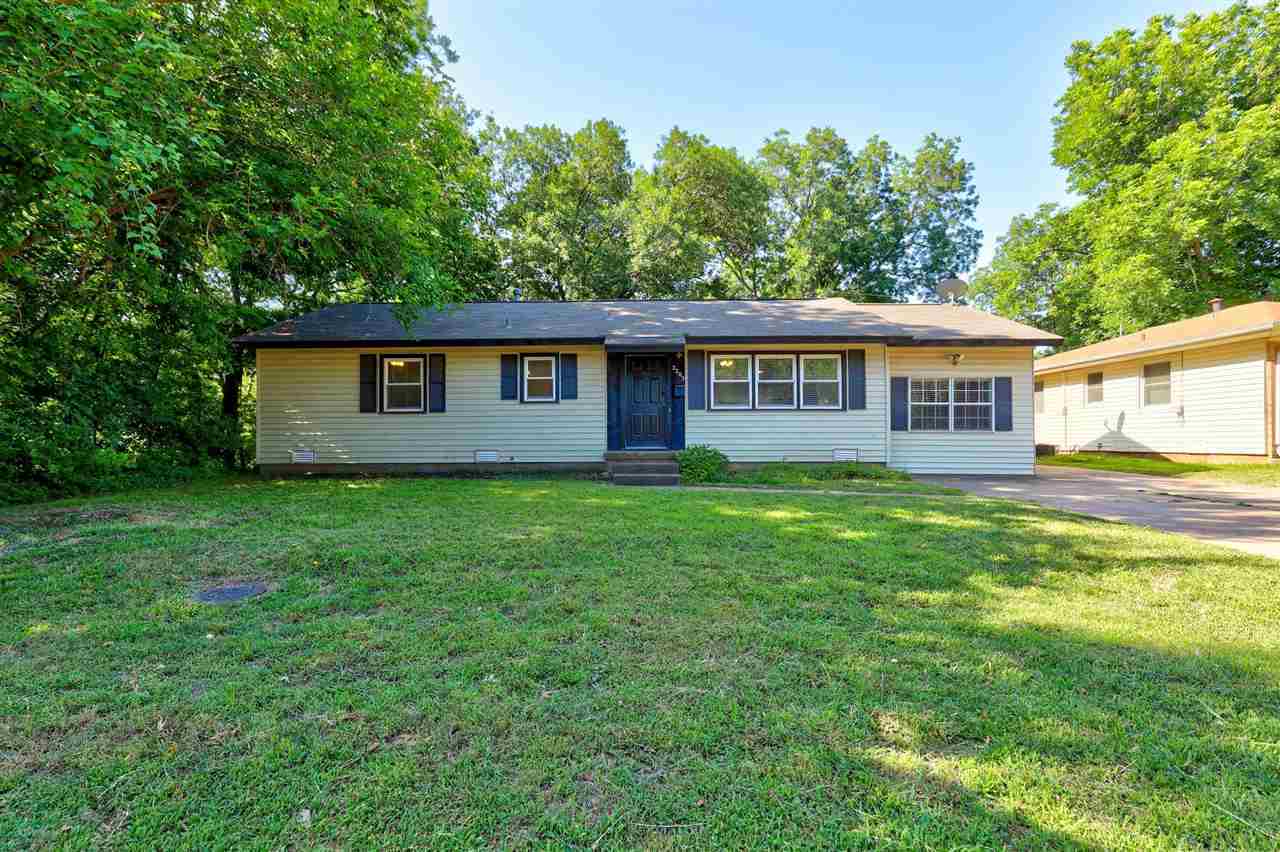 Property Photo: 2203 W Admiral OK 74074
