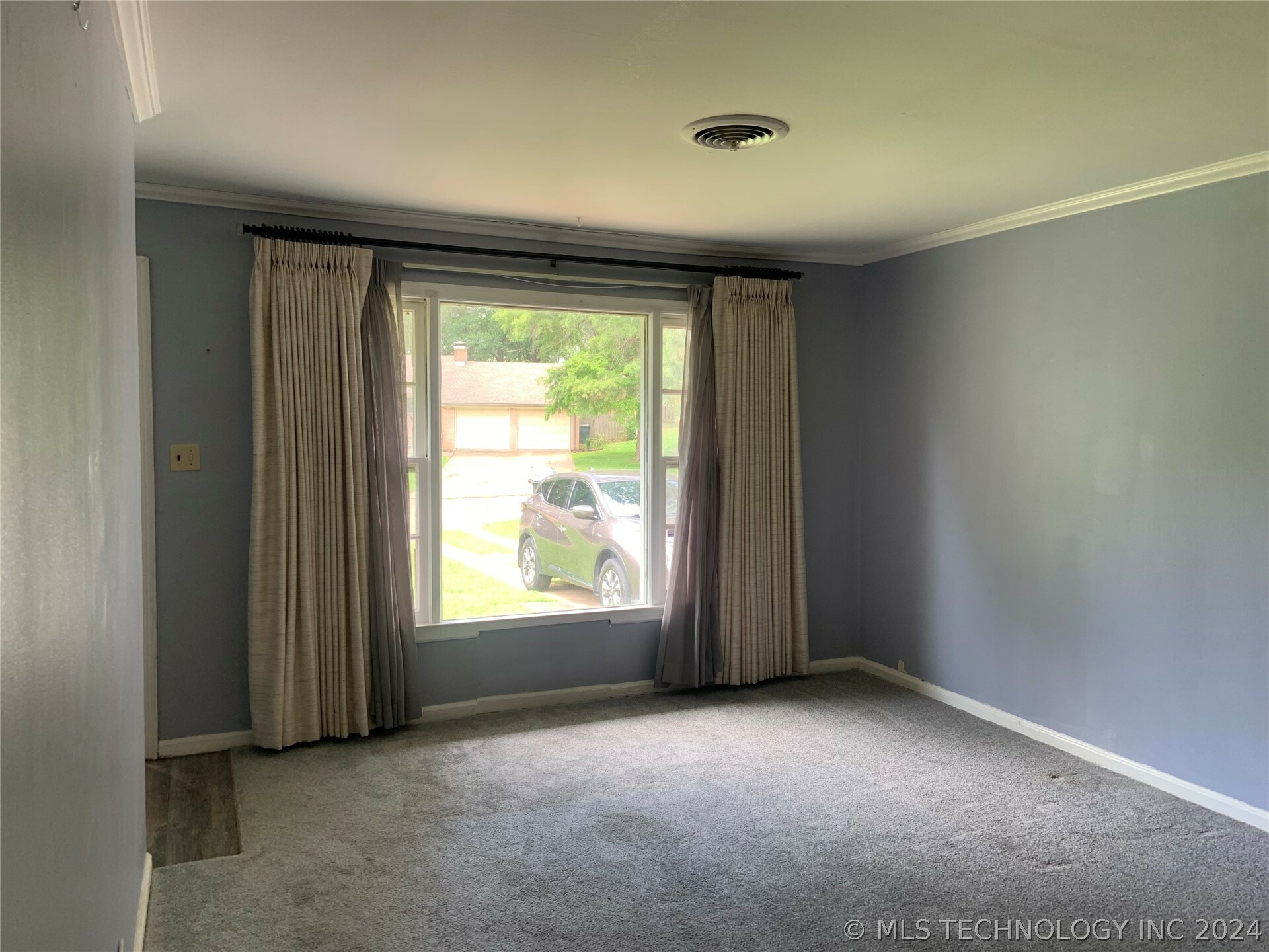 Property Photo:  4210 Robertson Boulevard  OK 74401 