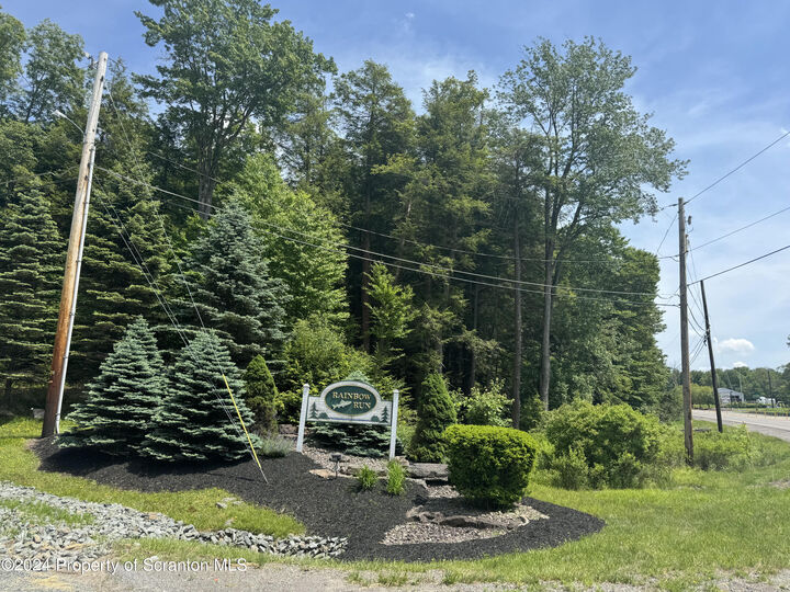 52 Riverfront Way  Gouldsboro PA 18424 photo