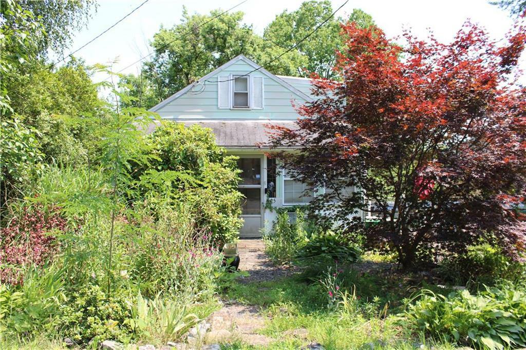 Property Photo:  525 Royal Manor Road  PA 18042 