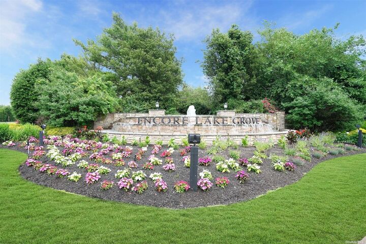 86 Symphony Drive 86  Lake Grove NY 11755 photo