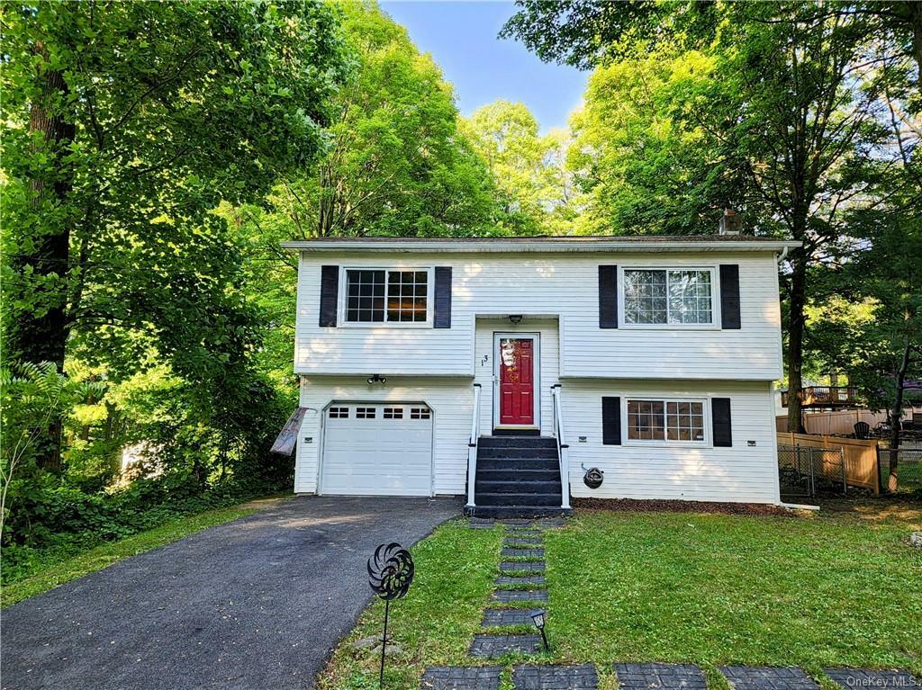 Property Photo:  13 Brookside Road  NY 12508 