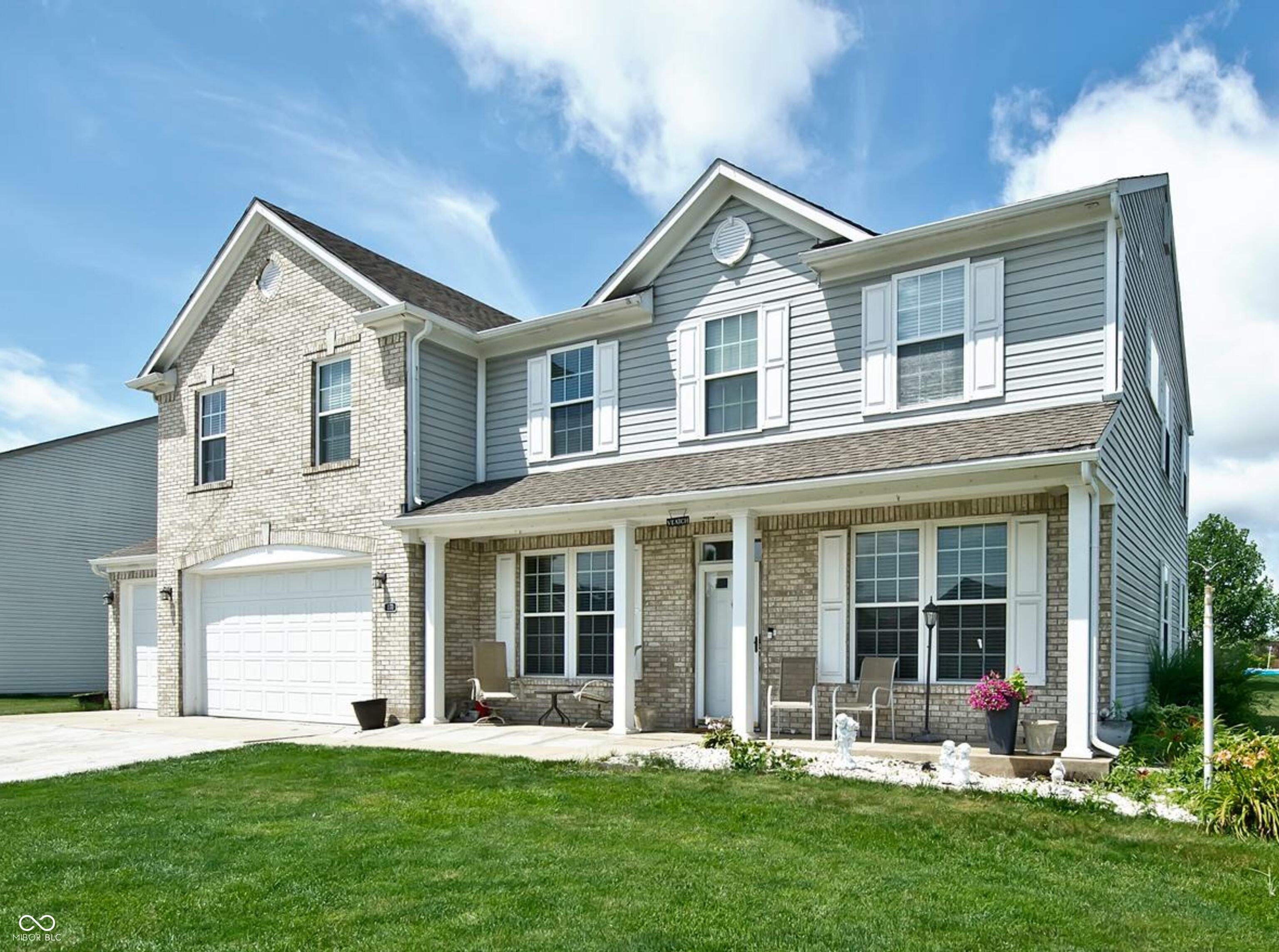 Property Photo: 1170 Lexington Woods Drive IN 46123