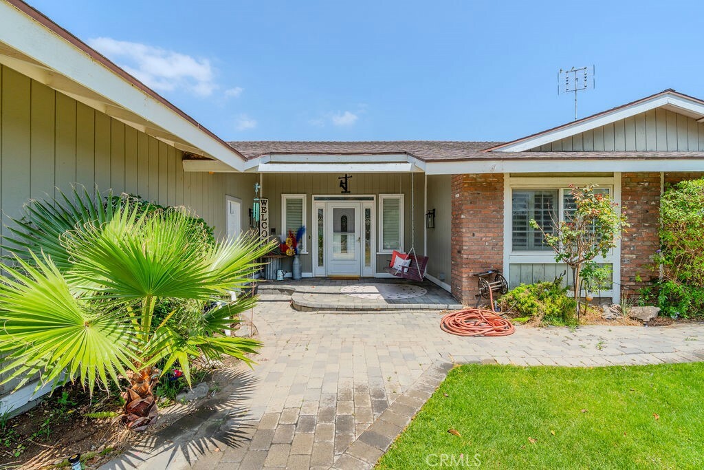 Property Photo:  2895 Bronco Lane  CA 92860 