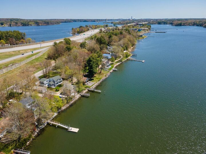 Property Photo:  35 Boston Harbor Road  NH 03820 