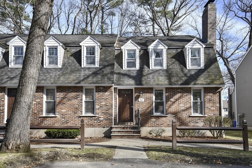 Property Photo:  705 Wellman Avenue 705  MA 01863 