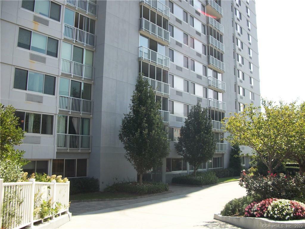 Property Photo:  1 Strawberry Hill Avenue Apt 7D  CT 06902 