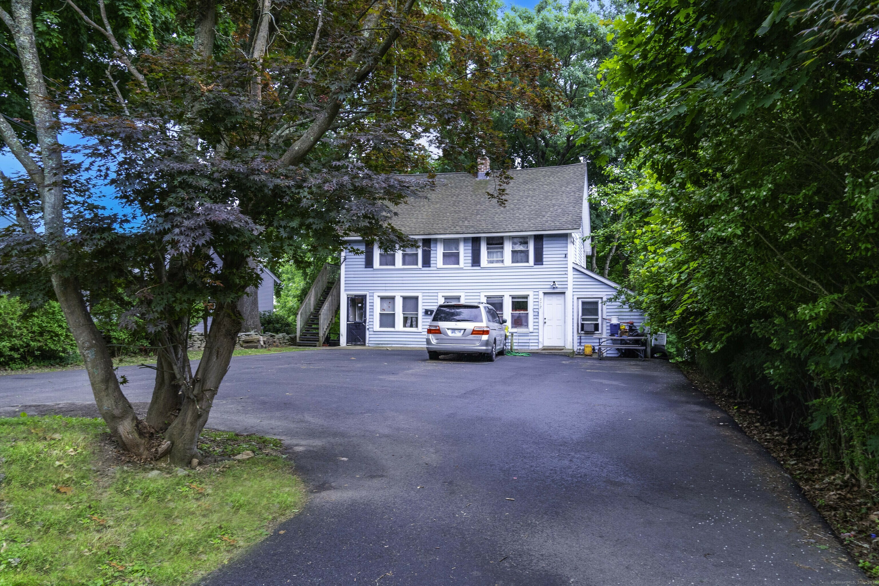 Property Photo:  270 Summit Street  CT 06226 