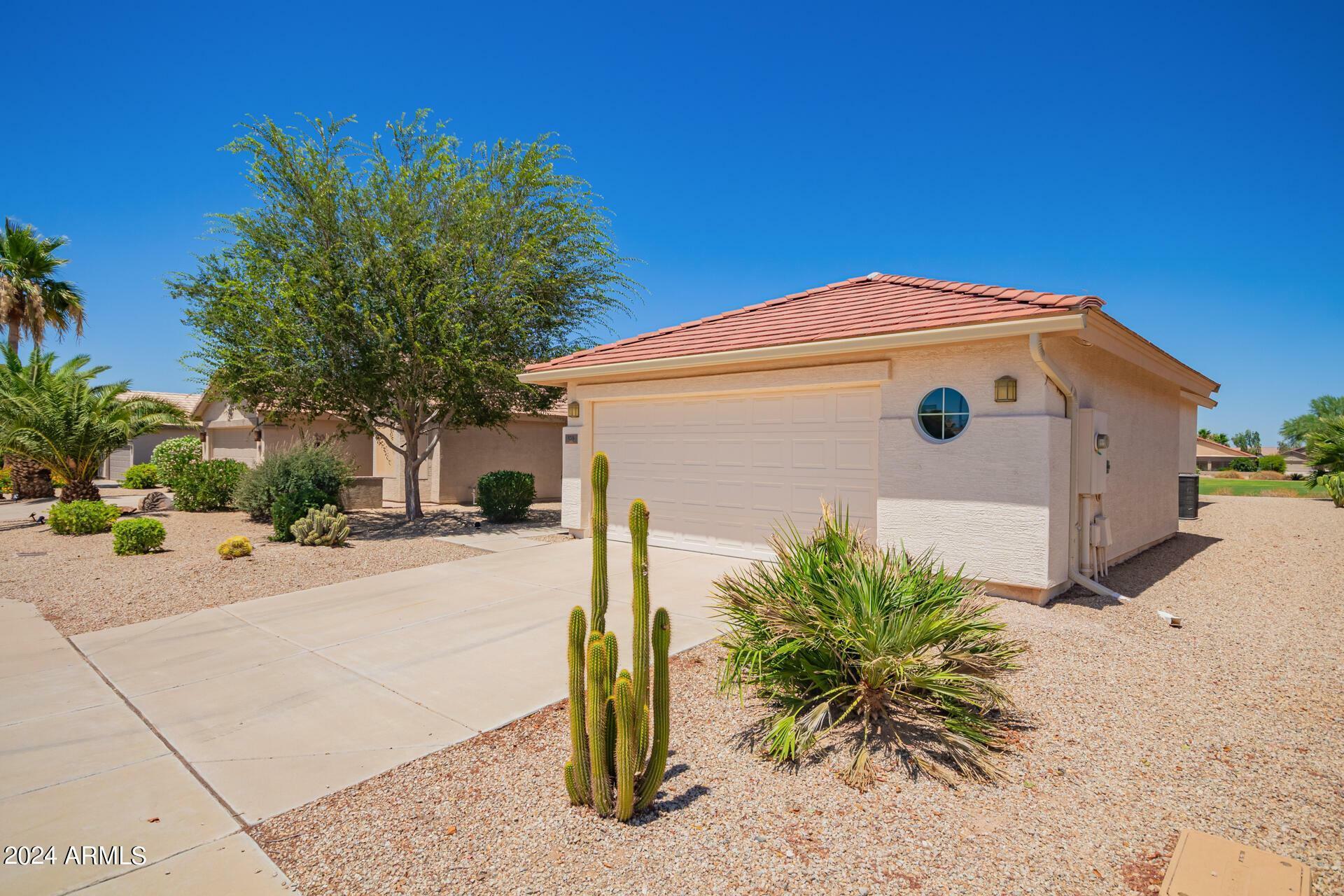 Property Photo:  138 N Nueva Lane  AZ 85194 