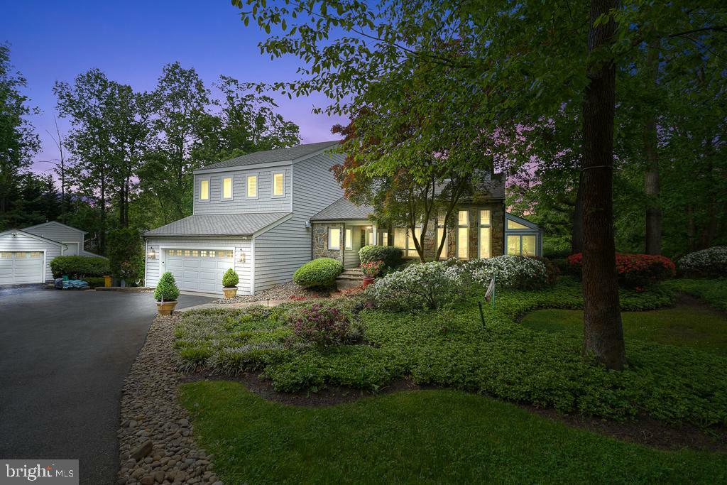 Property Photo:  856 St Edmonds Place  MD 21401 