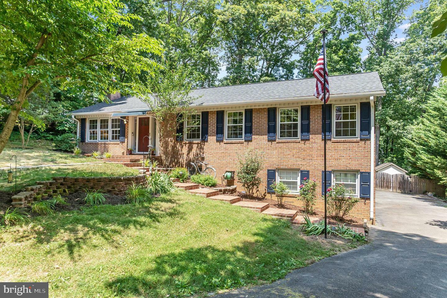 Property Photo:  315 Braehead Drive  VA 22401 