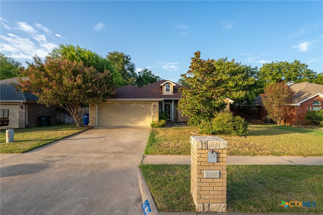 Property Photo:  1814 Indian Camp Trail  TX 76522 