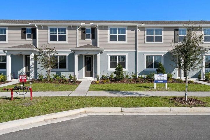 Property Photo:  3213 Douglas Fir Drive  FL 32703 