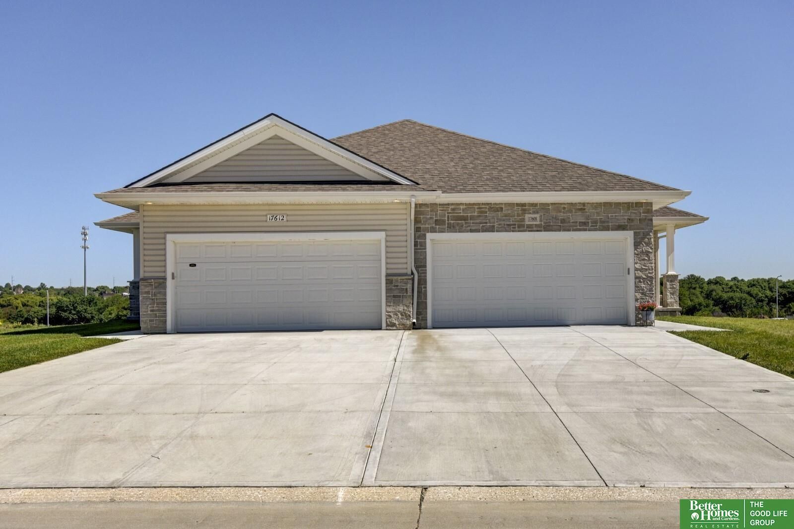 Property Photo: 8114 S 177 Street NE 68136
