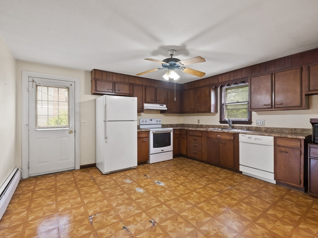 Property Photo:  856 Union Street  MA 01453 