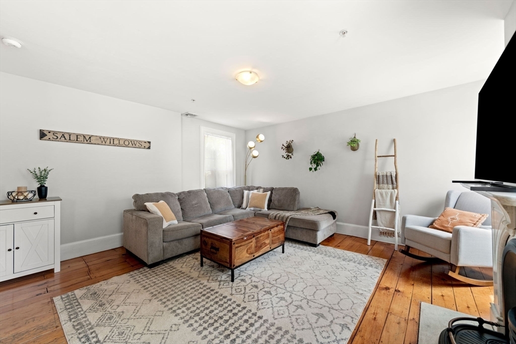 Property Photo: 16 Summer Street 4 MA 01970