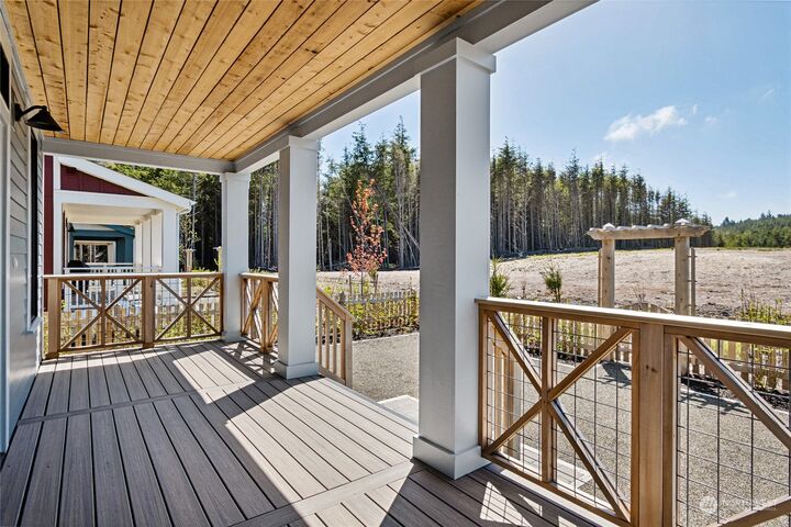 Property Photo:  10 Spoke Lane  WA 98571 