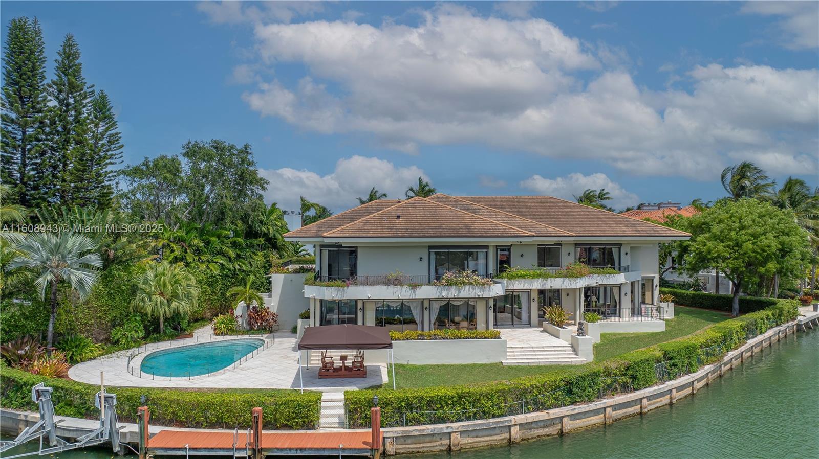 241 Cape Florida Dr  Key Biscayne FL 33149 photo