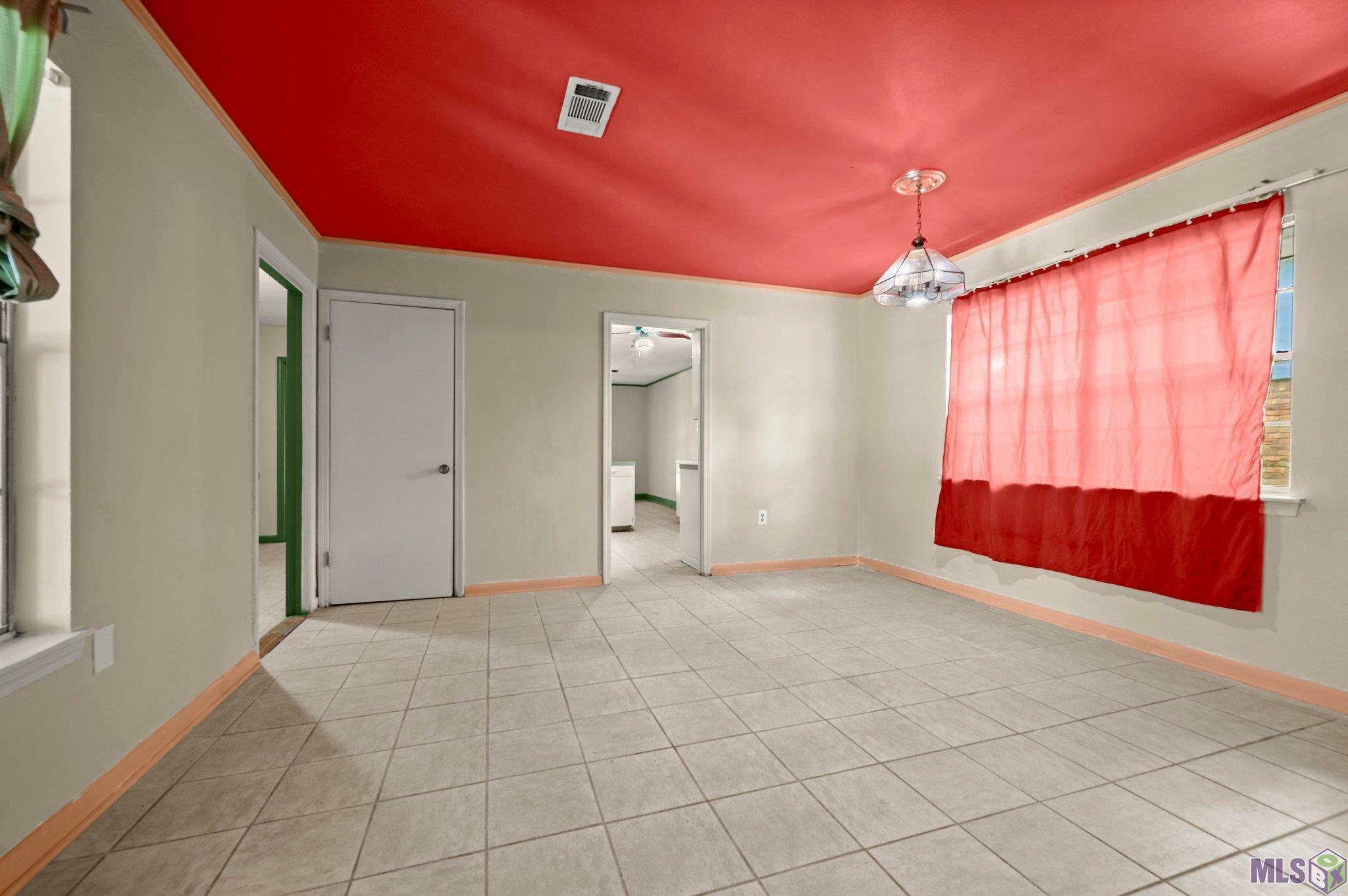 Property Photo:  15483 Patricia Dale Dr  LA 70819 