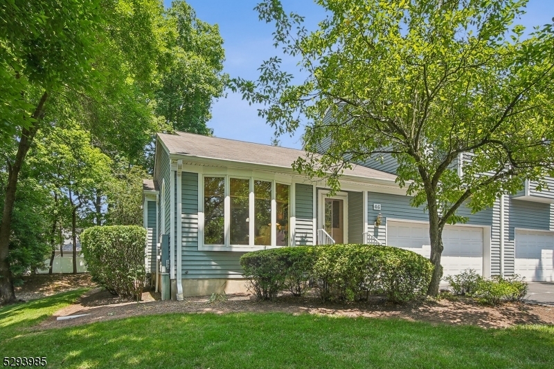 46 Meadowview Ln  Berkeley Heights Twp. NJ 07922 photo