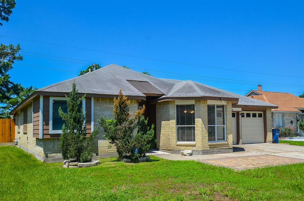 Property Photo:  23711 Cranberry Trail  TX 77373 