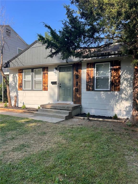 Property Photo: 4513 Monroe Avenue MO 64130