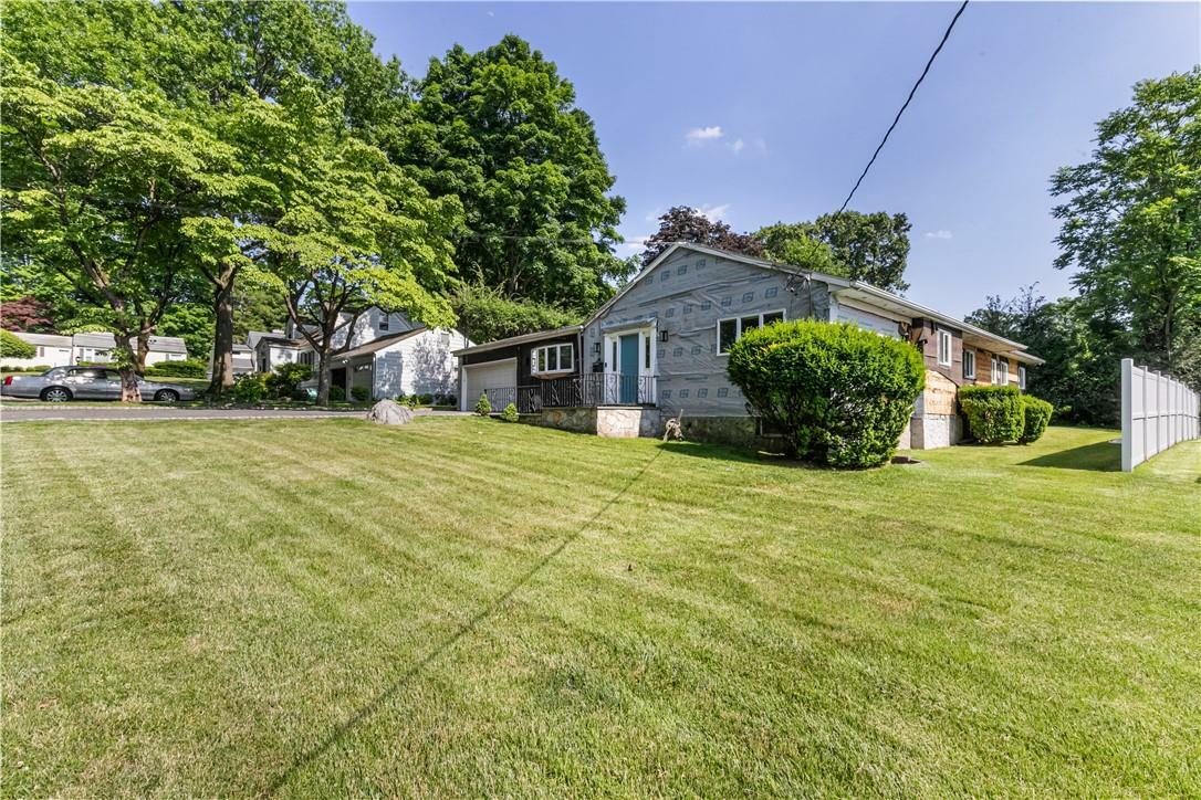 Property Photo:  37 Capt Honeywells Road  NY 10502 