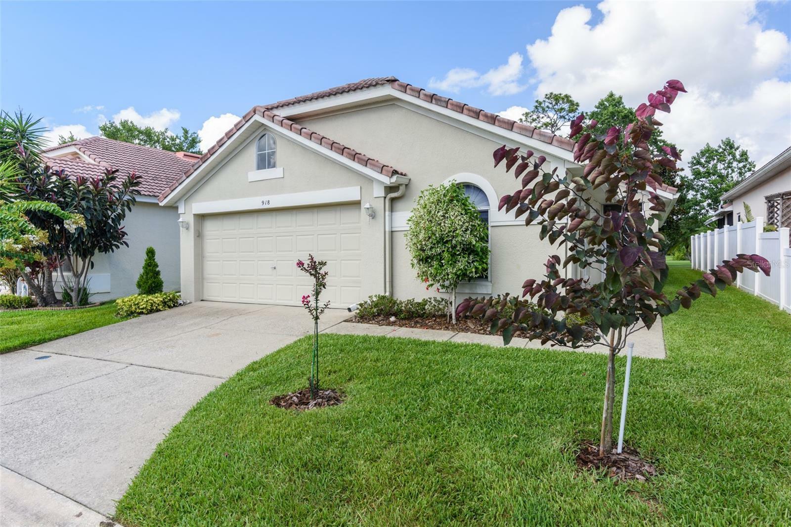 Property Photo:  918 Torrey Pine Drive  FL 32708 