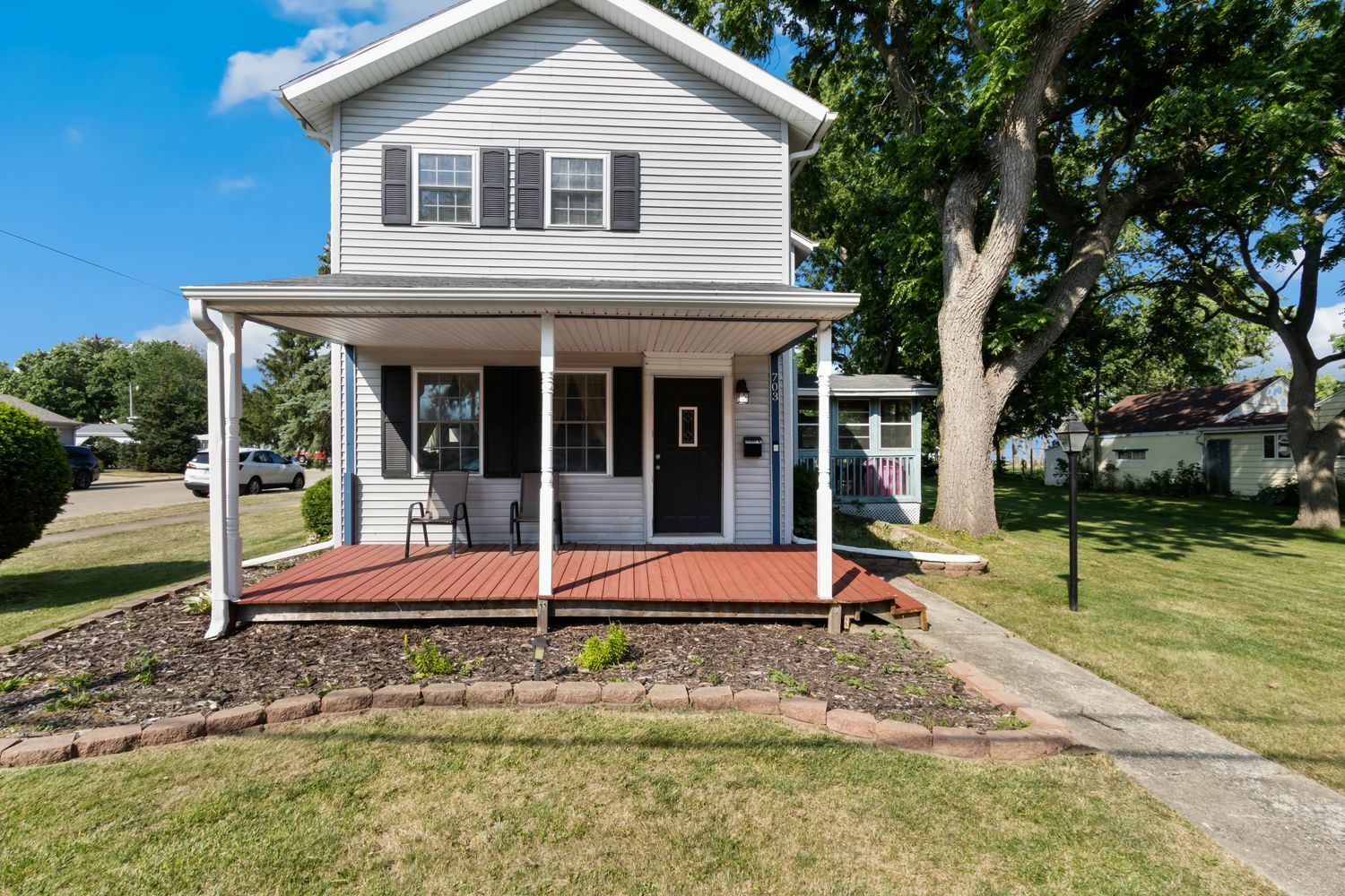 Property Photo:  703 S Main Street  IL 61068 