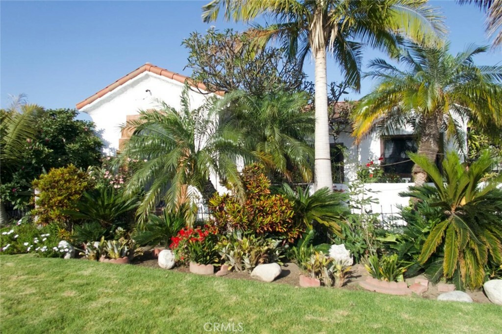 Property Photo: 7118 Arbutus Avenue CA 90255